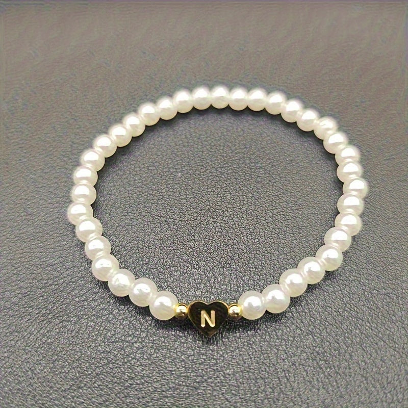 Armbånd – chic med initial en hjerte (A–Z)
