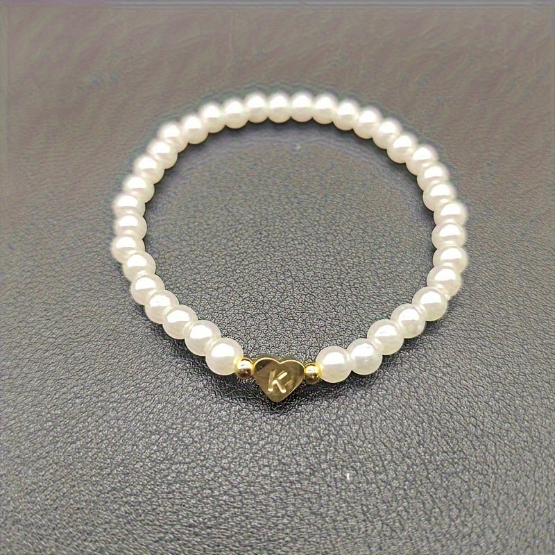Armbånd – chic med initial en hjerte (A–Z)