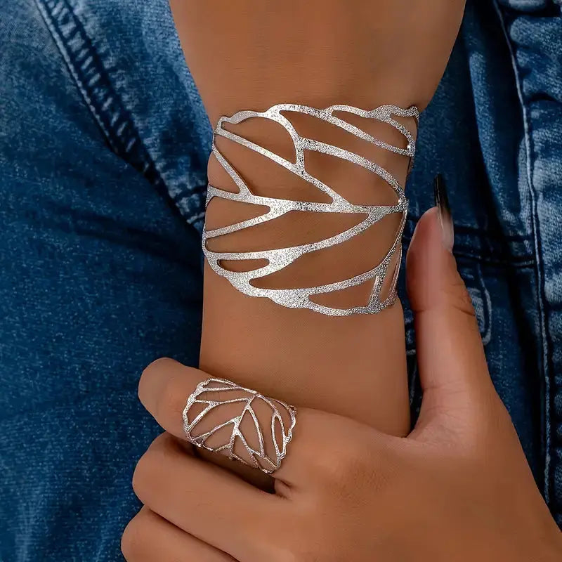 Armbånd – stift vintage med blad dekorativt