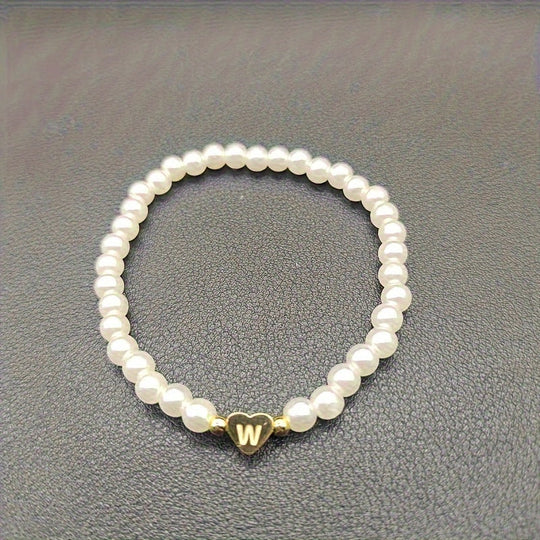 Armbånd – chic med initial en hjerte (A–Z)