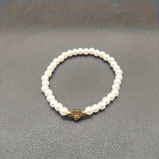 Armbånd – chic med initial en hjerte (A–Z)
