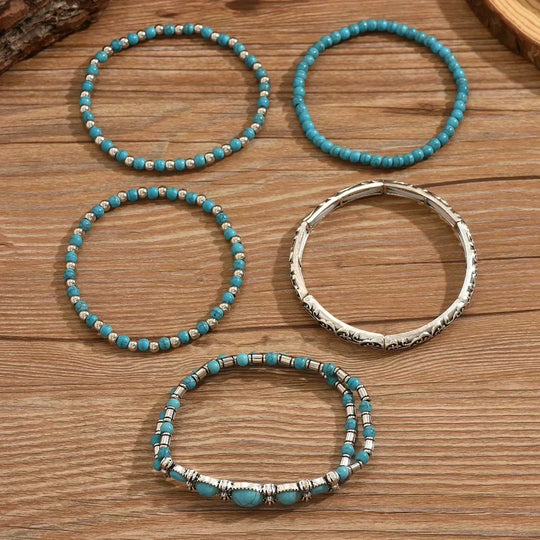 Boho-Armband-Set mit türkisfarbenen Perlen