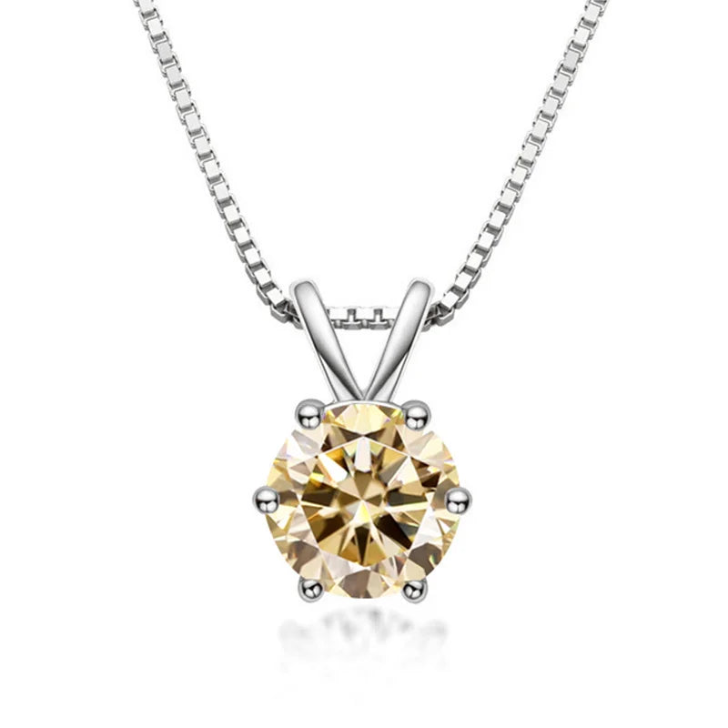 Elegant solitaire-halskæde med moissanit