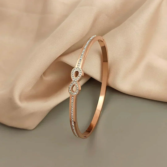 Armbånd – stift Infinity med krystaller eksklusive