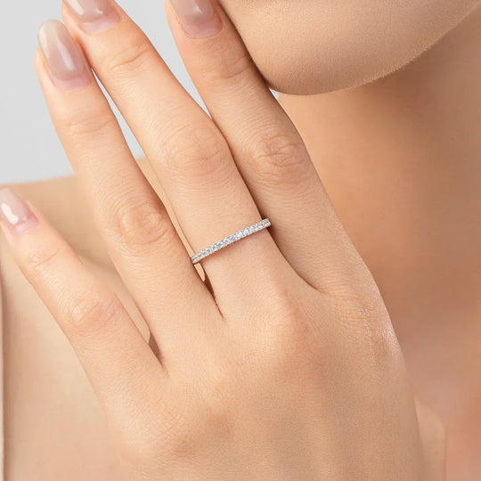 Ring – evighed minimalistisk strålende