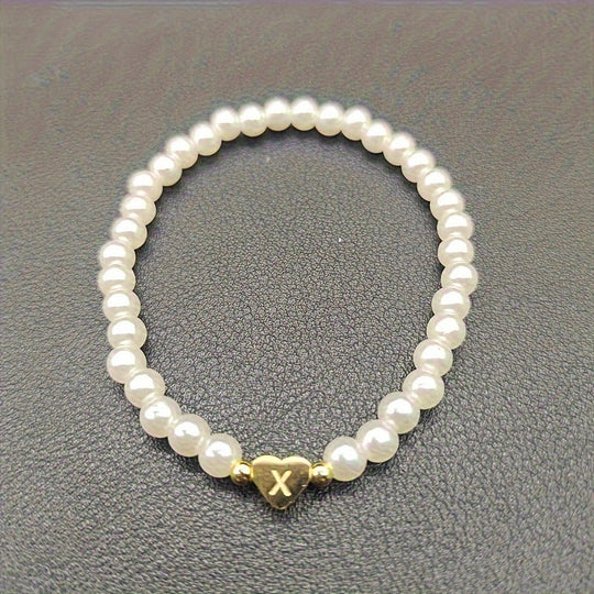 Armbånd – chic med initial en hjerte (A–Z)
